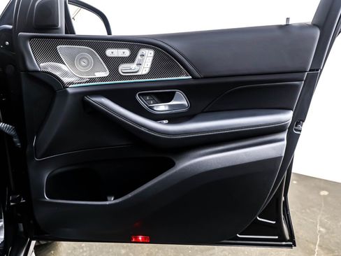 Certified 2023 Mercedes-Benz GLS 63 AMG 4MATIC image 25