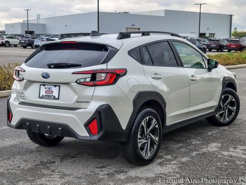 Used 2024 Subaru Crosstrek 2.0i Premium w/ Crosstrek Mirror Package AWD/4WD image 7