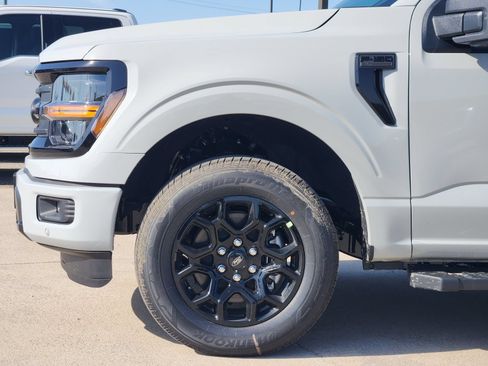 New 2026 Ford F150 XLT w/ Equipment Group 302A MID RWD image 9