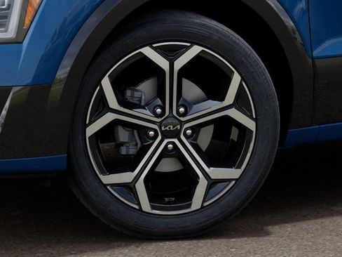 New 2026 Kia Niro SX Touring FWD image 10