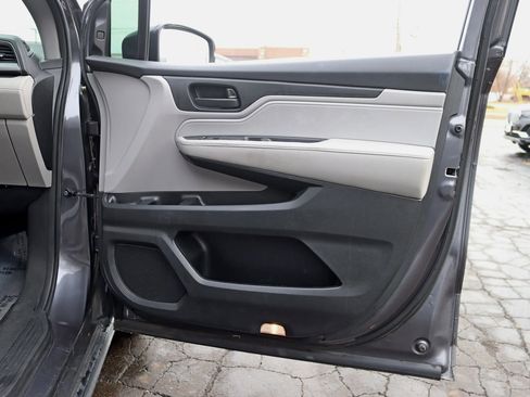 Used 2019 Honda Odyssey EX-L image 34