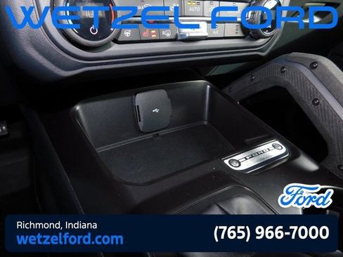 Used 2025 Ford Bronco Badlands AWD/4WD image 35