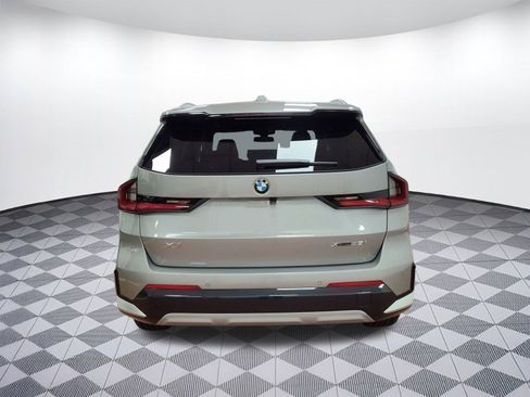 Used 2025 BMW X1 xDrive28i w/ Convenience Package image 9