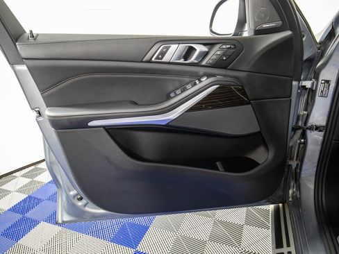 Used 2024 BMW X7 xDrive40i AWD/4WD image 15