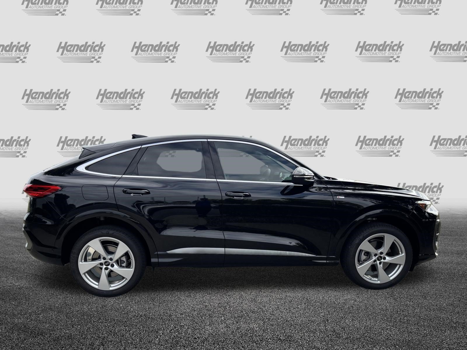 Certified 2026 Audi Q5 Premium Plus AWD/4WD image 11