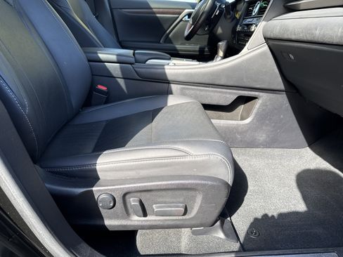 Used 2022 Lexus RX 350 FWD w/ Premium Package image 13