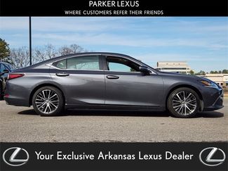 Used 2023 Lexus ES 350 w/ Premium Package video 2