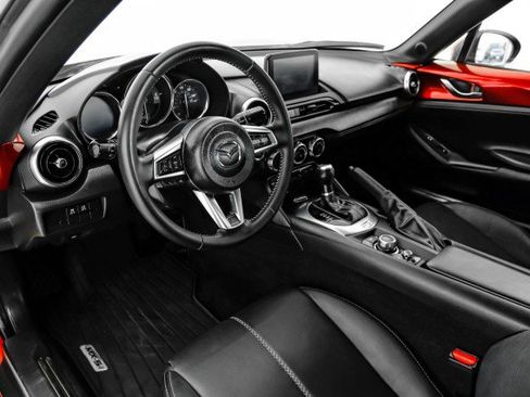 Used 2022 MAZDA MX-5 Miata RF Grand Touring image 12