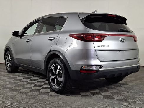 Used 2021 Kia Sportage LX AWD/4WD image 7