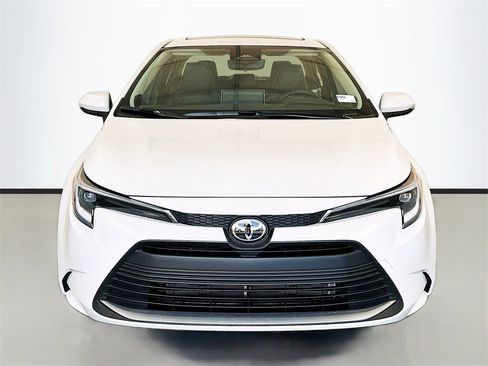 New 2026 Toyota Corolla XLE image 2