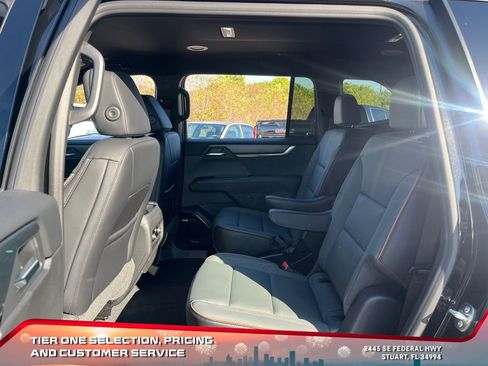 New 2026 GMC Acadia AT4 w/ Luxury Package image 12