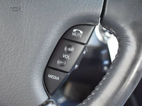 Used 2002 Ford Thunderbird RWD image 22