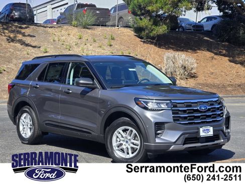 New 2026 Ford Explorer Active AWD/4WD image 1