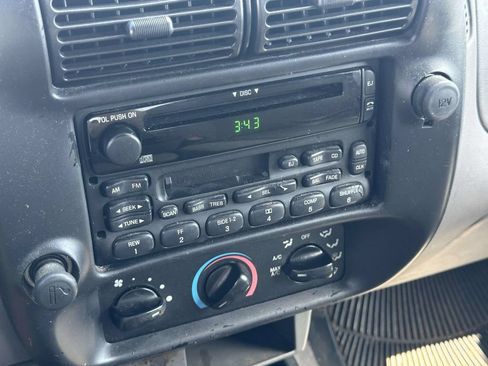 Used 2002 Ford Ranger XLT RWD image 24