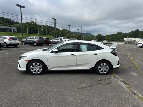 Used 2018 Honda Civic Sport image 5