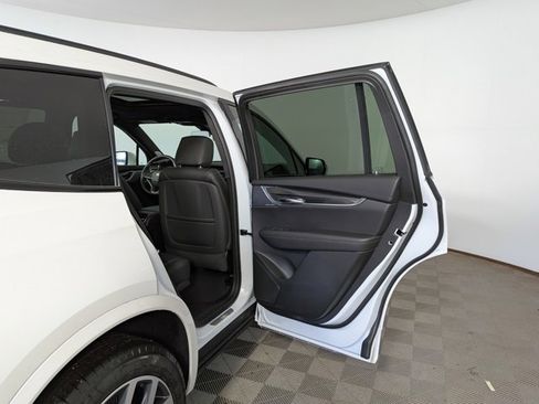 New 2025 Cadillac XT6 Sport image 37