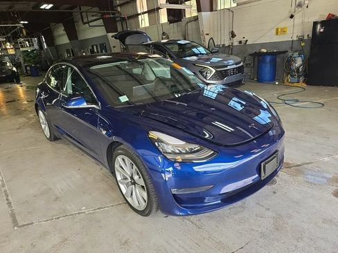 Used 2019 Tesla Model 3 Long Range AWD/4WD image 2