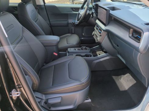 New 2025 Ford Maverick Lobo image 23