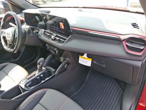 New 2026 Chevrolet TrailBlazer RS w/ Driver Confidence Package FWD image 11
