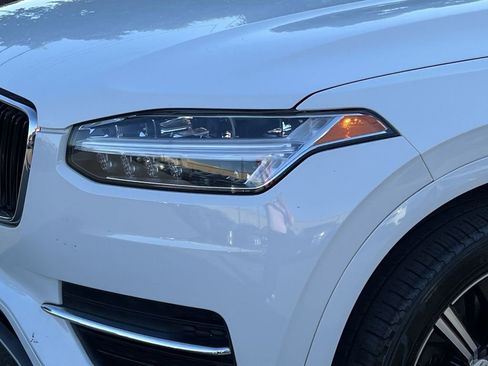 Used 2019 Volvo XC90 T5 Momentum AWD/4WD image 21