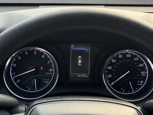 Used 2020 Toyota Camry LE FWD image 20