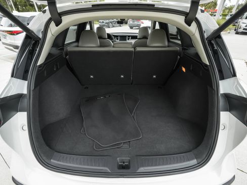 Used 2025 INFINITI QX50 Luxe image 40