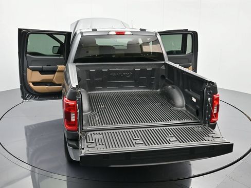 Used 2023 Ford F150 XLT AWD/4WD image 41