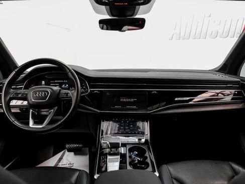 Used 2023 Audi Q7 3.0T Prestige w/ Prestige Package AWD/4WD image 11