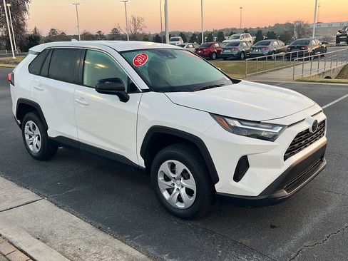 Certified 2023 Toyota RAV4 LE image 8