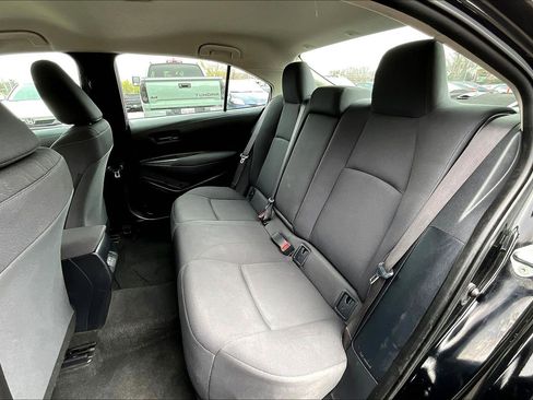 Used 2023 Toyota Corolla LE image 24