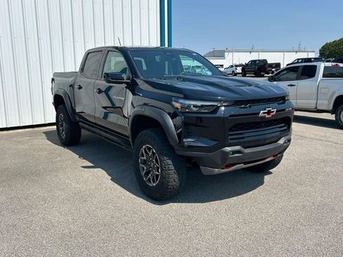 Certified 2024 Chevrolet Colorado ZR2 w/ Technology Package image 2