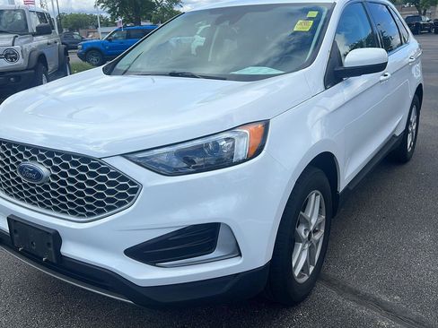 Used 2023 Ford Edge SEL AWD/4WD image 12