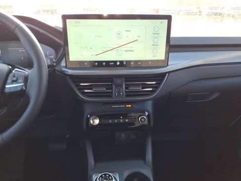New 2026 Ford Escape Active w/ Tech Pack #1 AWD/4WD image 10