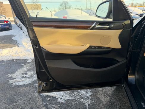 Used 2016 BMW X3 xDrive28i image 9