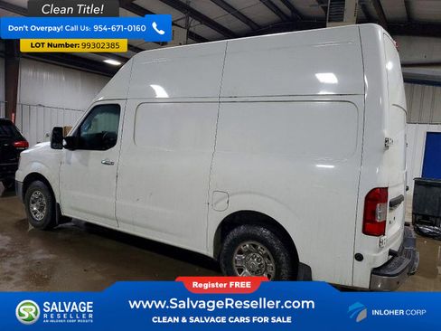 Used 2015 Nissan NV 3500 SL image 3