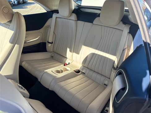 Used 2020 Mercedes-Benz E 450 Cabriolet image 19