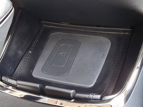 Used 2018 Toyota Avalon XLE Premium image 25