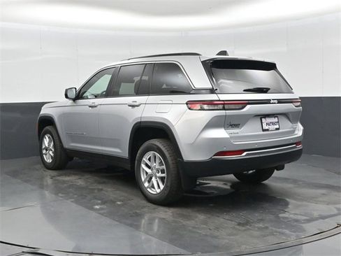 New 2025 Jeep Grand Cherokee Laredo X w/ Luxury Tech Group I image 6
