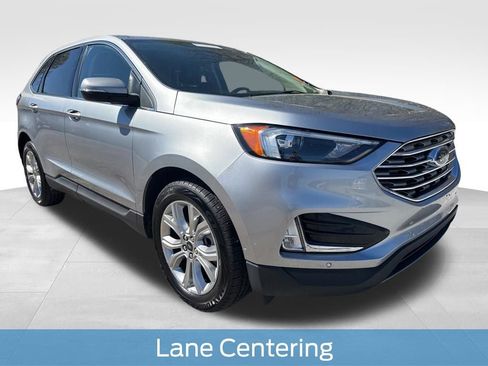 Used 2024 Ford Edge Titanium image 10