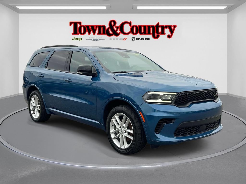 Certified 2025 Dodge Durango GT AWD/4WD image 1
