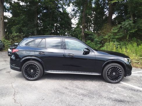 Certified 2025 Mercedes-Benz GLC 350e 4MATIC image 8