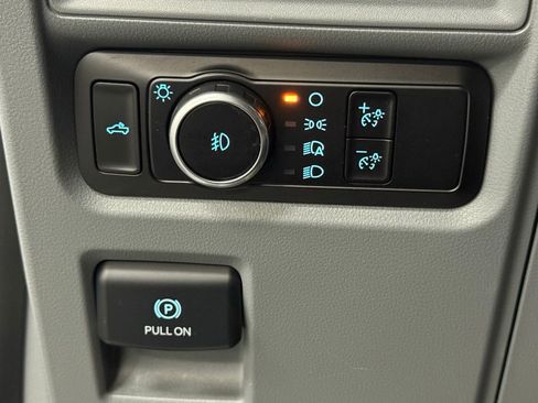 Used 2023 Ford F150 XLT image 27