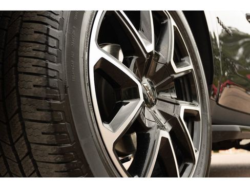 Used 2023 Chevrolet Tahoe RST w/ Luxury Package image 9