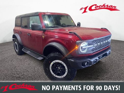 New 2025 Ford Bronco Badlands w/ Sasquatch Package image 1