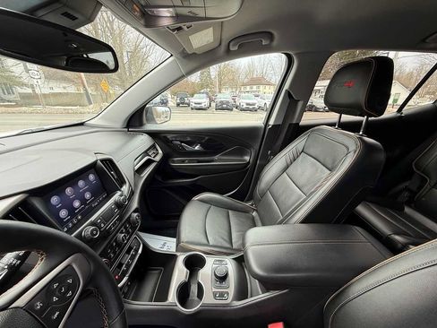 Used 2023 GMC Terrain AT4 image 19
