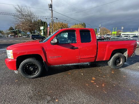 Used 2010 Chevrolet Silverado 1500 LS image 6