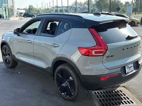 New 2026 Volvo XC40 B5 Ultra AWD/4WD image 4
