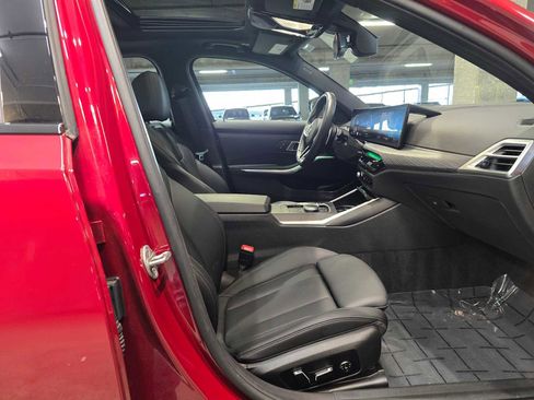 Used 2025 BMW 330i xDrive Sedan w/ M Sport Package image 30