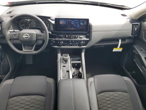 New 2026 Nissan Pathfinder SV image 16