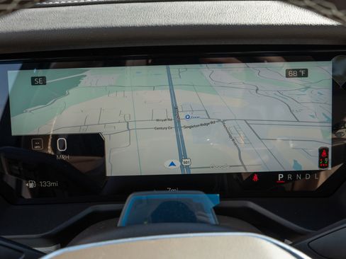 New 2026 GMC Acadia Denali w/ Super Cruise Package image 12